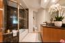 2nd Bath room