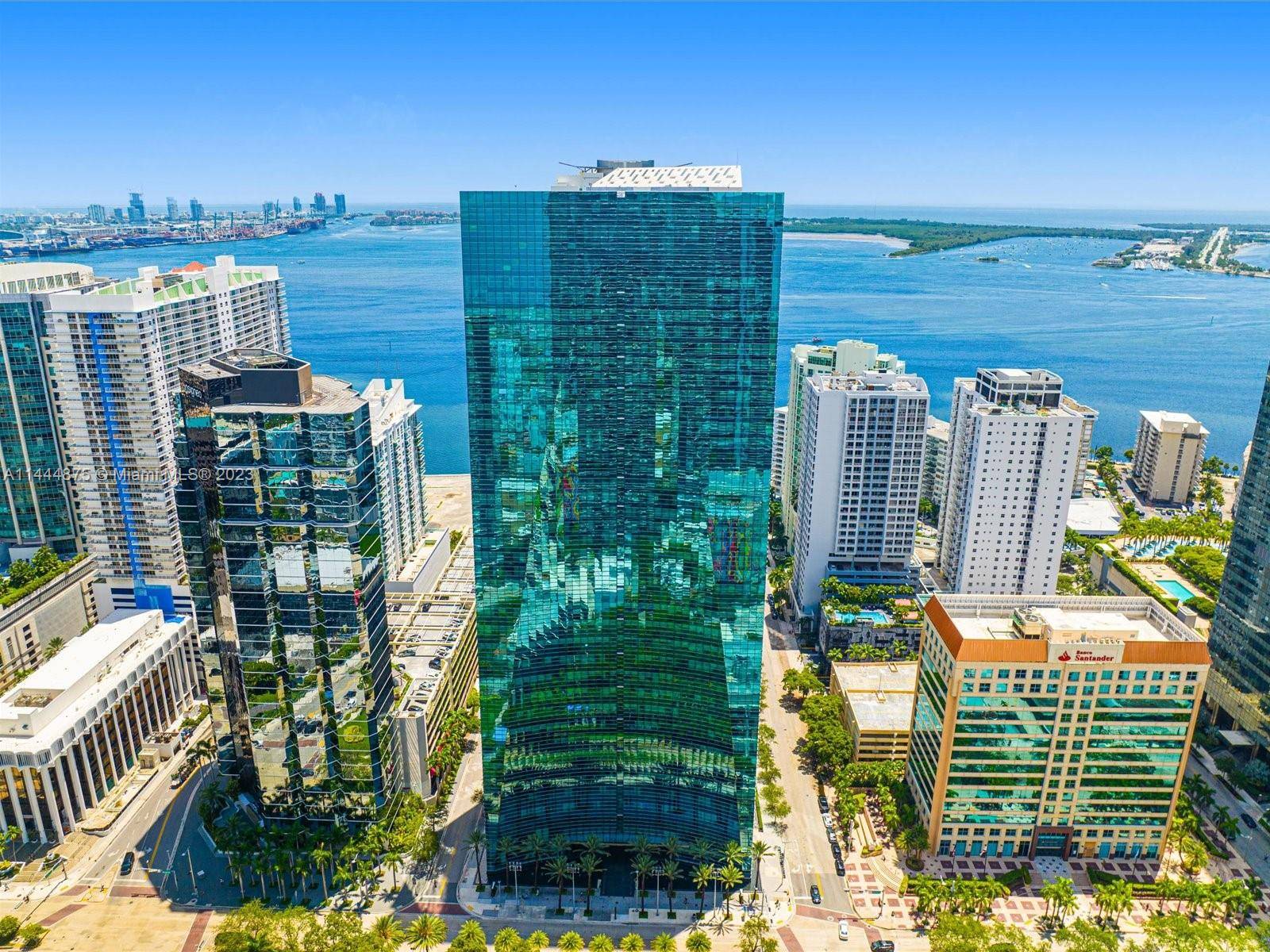 CALLING ALL INVESTORS ! Unit available with long term tenant on PRESTIGIOUS BRICKELL AVENUE.