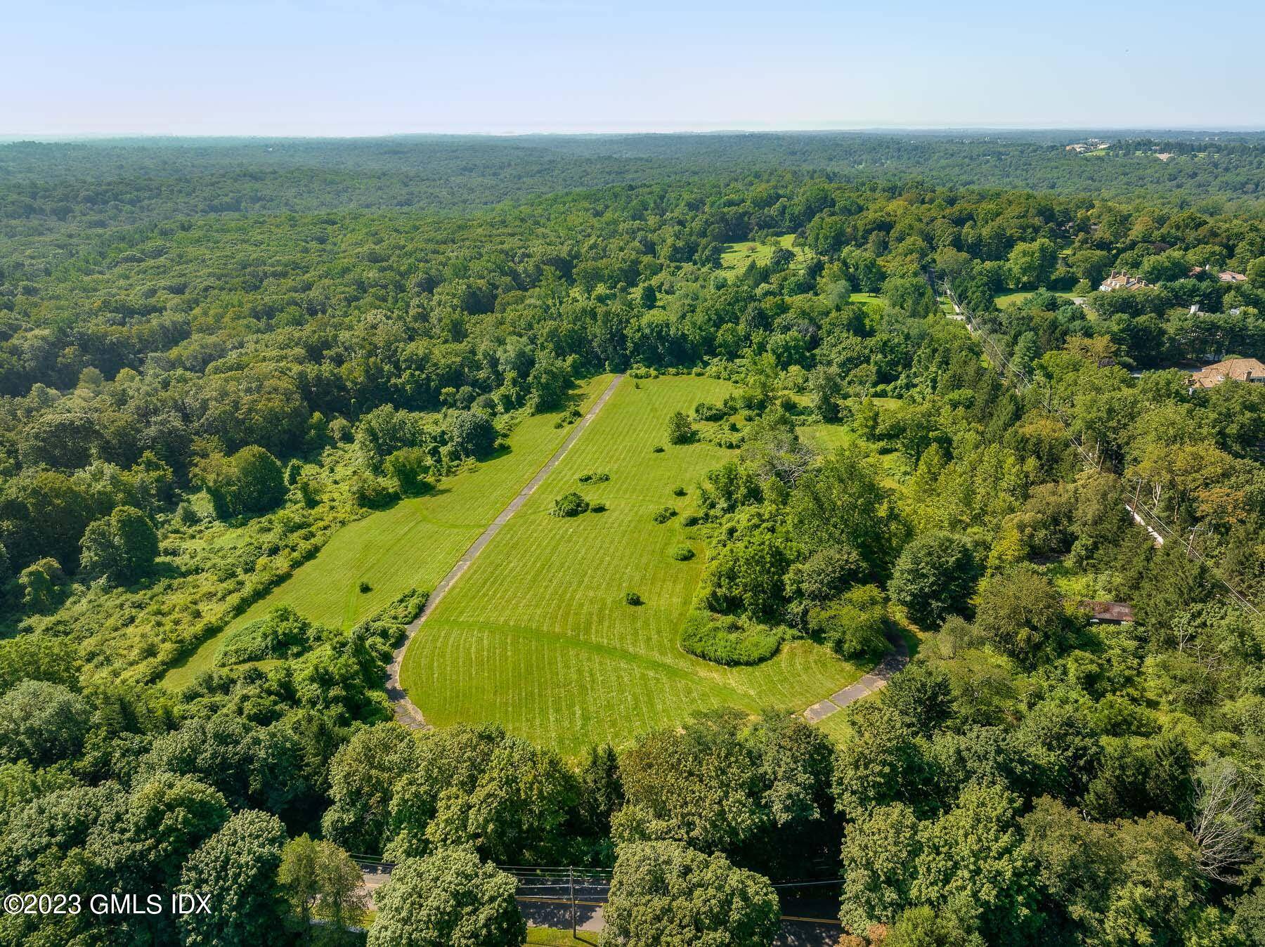 One of Greenwich's most extraordinary landscapes sprawls over 31.