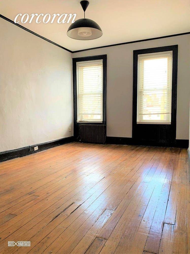 HUGE 2 BEDROOM APARTMENT IN WILLIAMSBURG BY L TRAIN GRAHAM AVE STOP This 938 Sq Ft apartment with wooden floors throughout has bright and spacious bedrooms, living area and windows ...