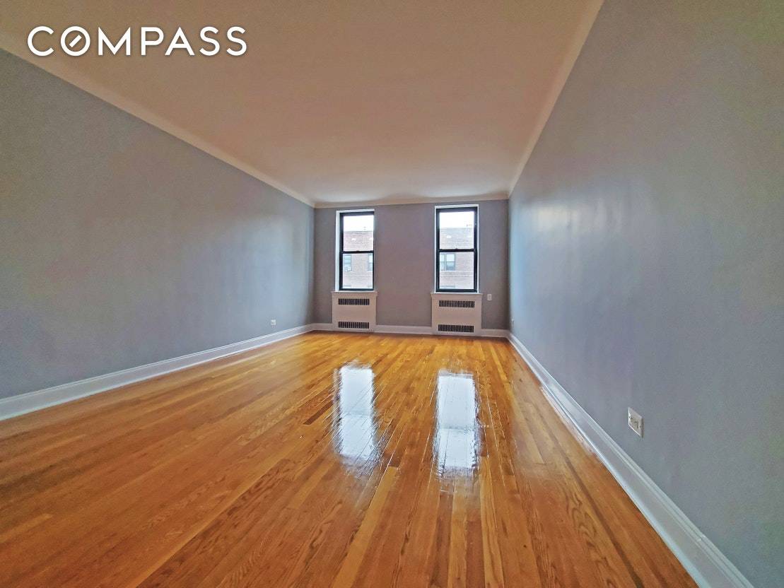 A sprawling top floor 1 bedroom in prime Forest Hills.