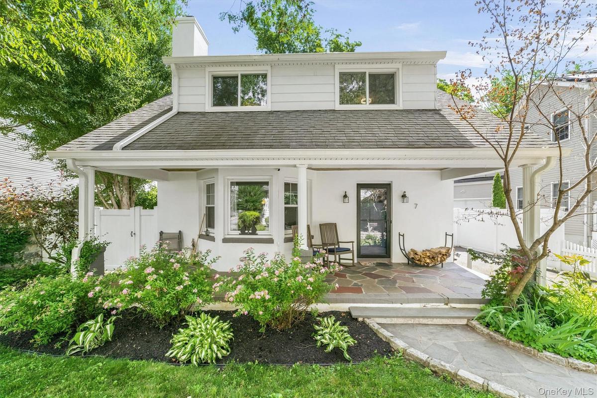 Charming front porch colonial