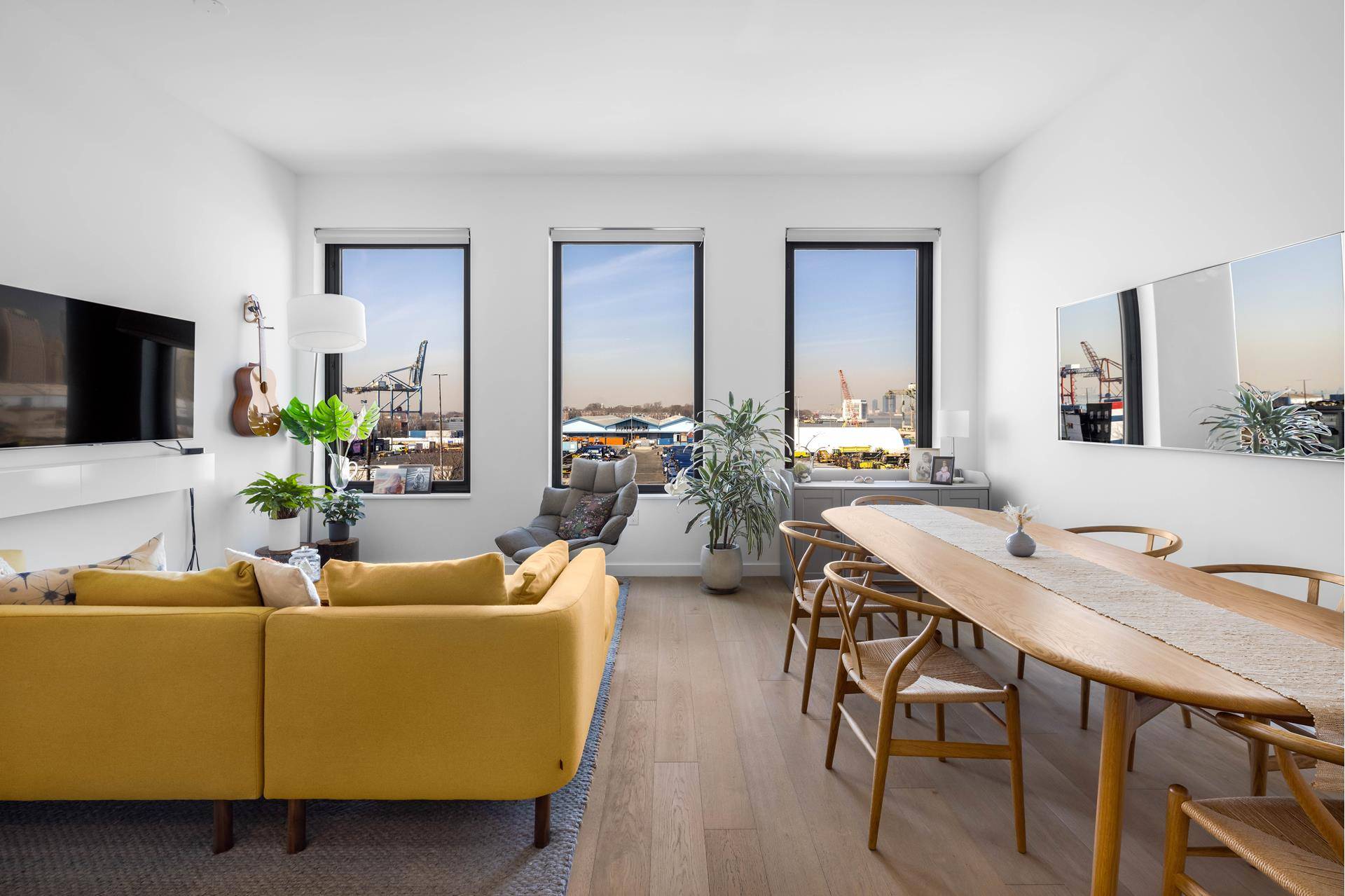Boasting three private outdoor private spaces along the waterfront in Cobble Hill, PHA embodies refined luxury living in an intimate boutique condo setting.