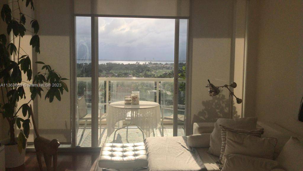 Gorgeous Furnished Apartment in Millionaire Row Miami Beach.