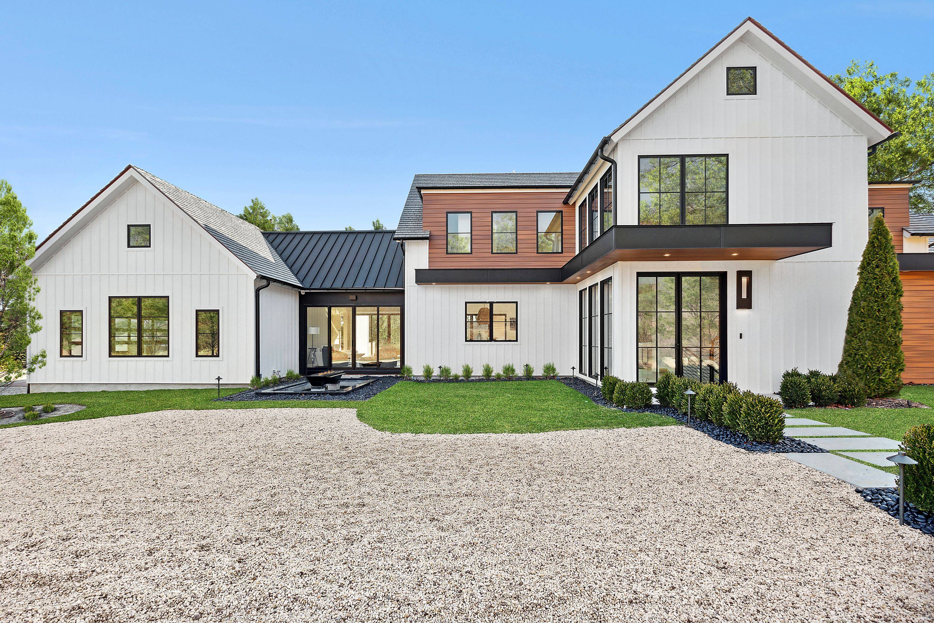 JUST COMPLETED - Stunning Hither Hills New Construction!