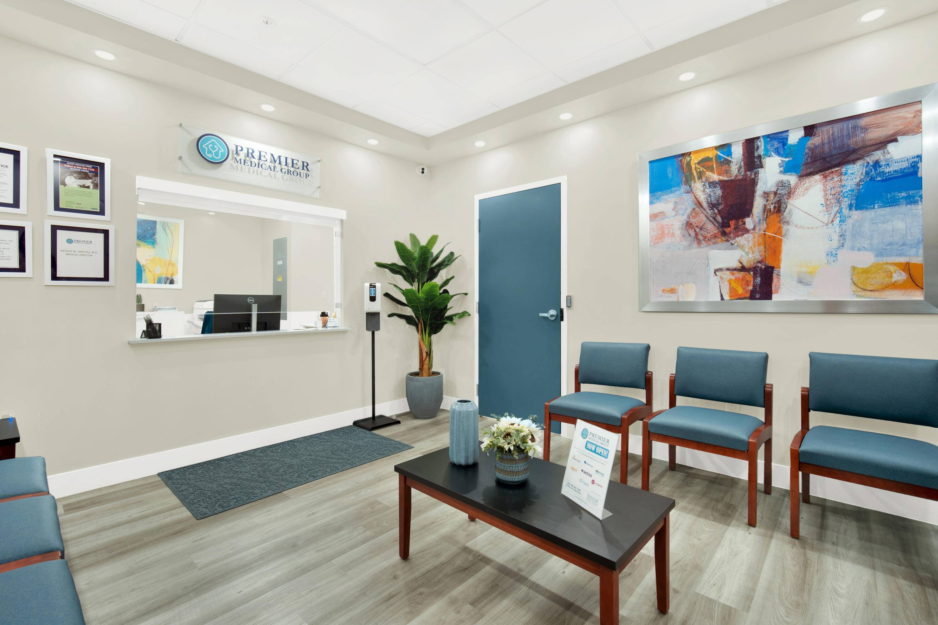 Welcome to your ideal medical office space located in a prime spot near the turnpike !