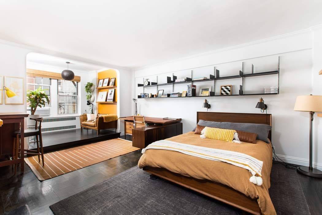 This fully furnished residence presents an adaptable layout, featuring abundant closet space and a serene, east facing panorama along Minetta Street, providing a tranquil escape from the dynamic ambiance of ...