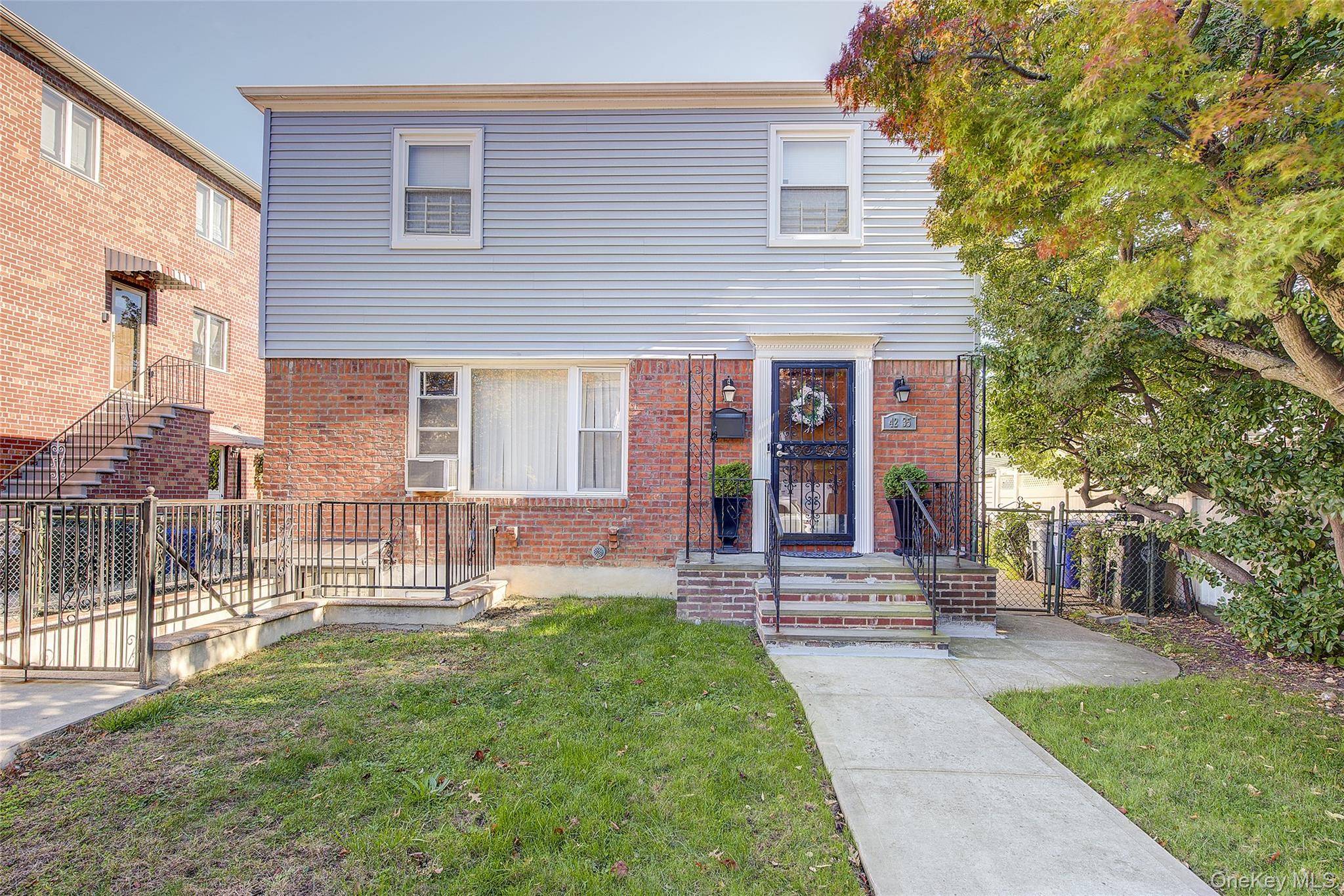 Beautifully Renovated Detached Home for Rent in the Heart of Bayside Welcome to 42 35 217th St, a charming and recently renovated detached home offering 3 spacious bedrooms and 1.