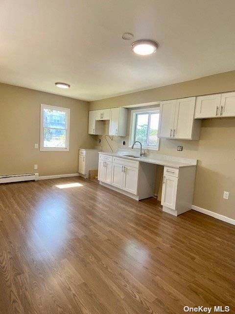 Freshly updated house with 3 bedrooms, and 1.