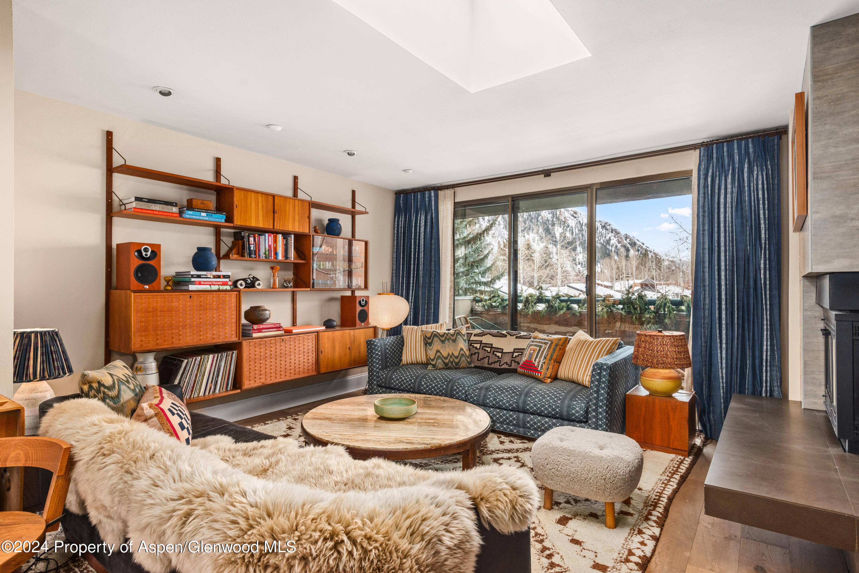 Unusual for Aspen, this property is flanked by the Roaring Fork River, while pointing directly at Aspen Mountain, offering both river and mountain views.