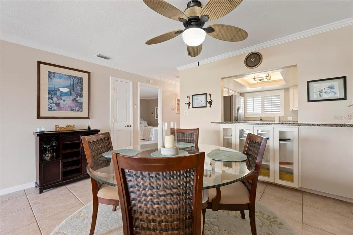 Dining room and breakfast bar.