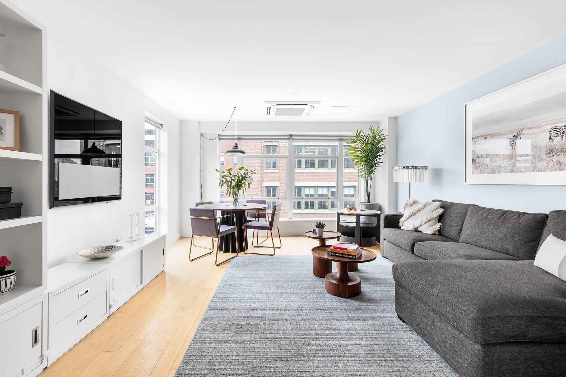 Streaming with sunlight and featuring city views, this strikingly renovated 2 bed, 2 bathroom condo with private outdoor space in a boutique building is vibrantly located just minutes to the ...