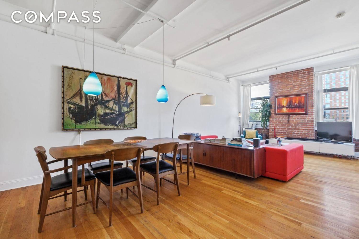 Prime rental opportunity in this huge Loft style one bedroom apartment located in the sought after The Bridges Condominium in Dumbo Vinegar Hill.