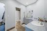 Jack and Jill bath