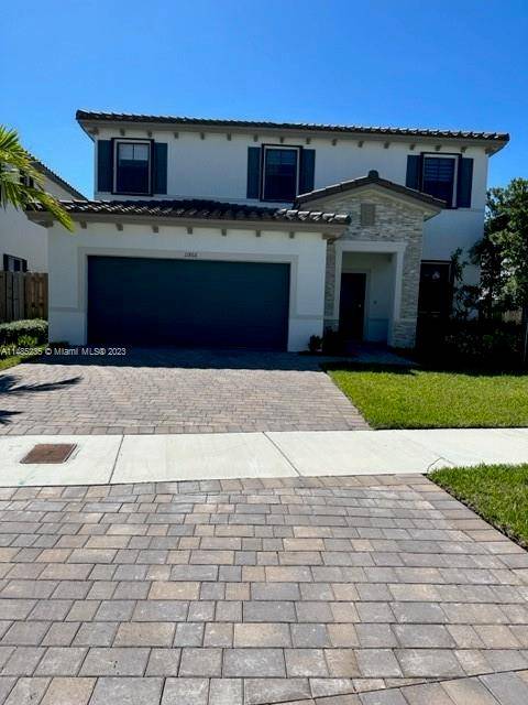 Be the first one to live in this beautiful former model home at Corsica by Lennar, this home feature 5 bedrooms and 3 baths, one bedroom is downstair, Plenty of ...