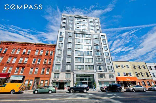 Welcome home to this large one bedroom, one bathroom residence in prime Long Island City only one stop from Manhattan on the 7 train.