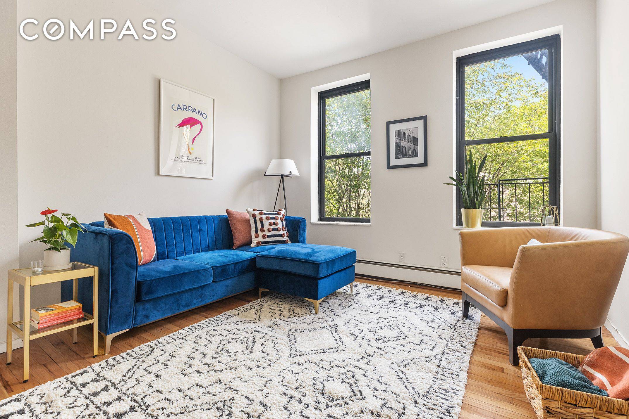 Two room studio apartment in one of the most sought after elevator buildings in prime Park Slope this one is a must see !