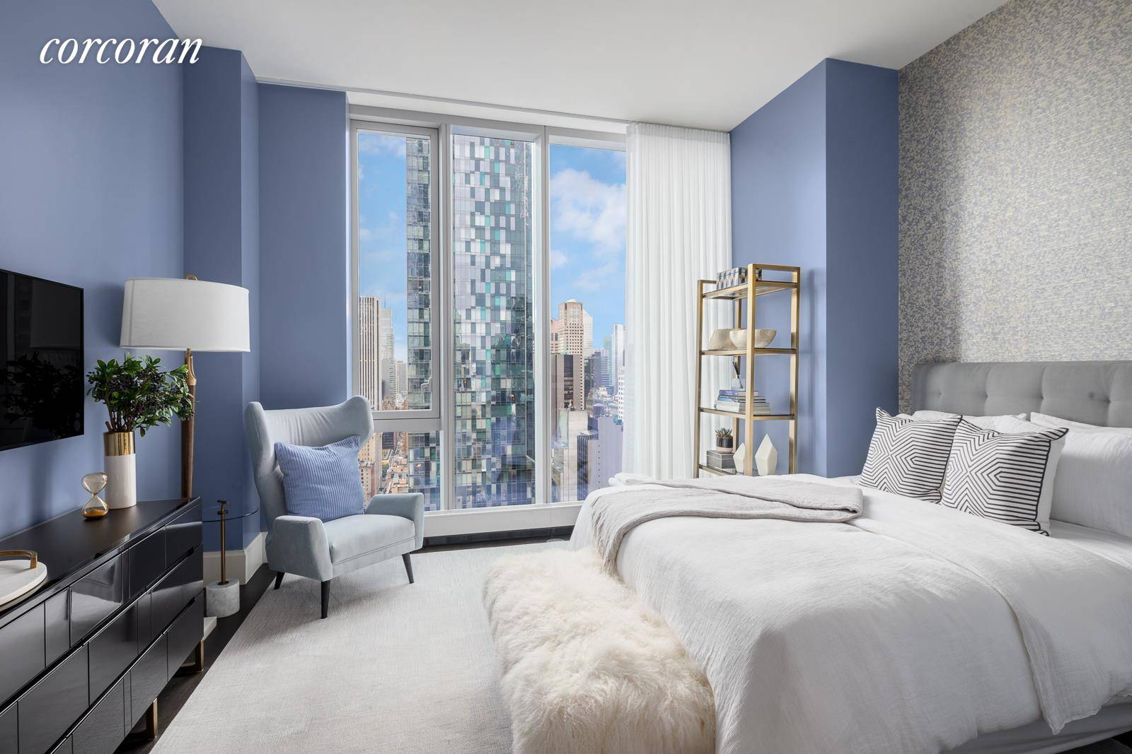 This corner three bedroom, three and one half bathroom residence at Central Park Tower offers quintessential Central Park views from an elevation of 400 feet.