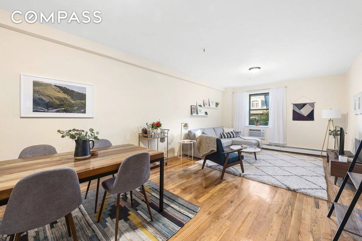 Prime Cobble Hill, Rarely Available fully renovated extra large 1 bed with an abundance of closet space, ideal apartment in betweeen Smith and Court street, off the Bergen F train ...