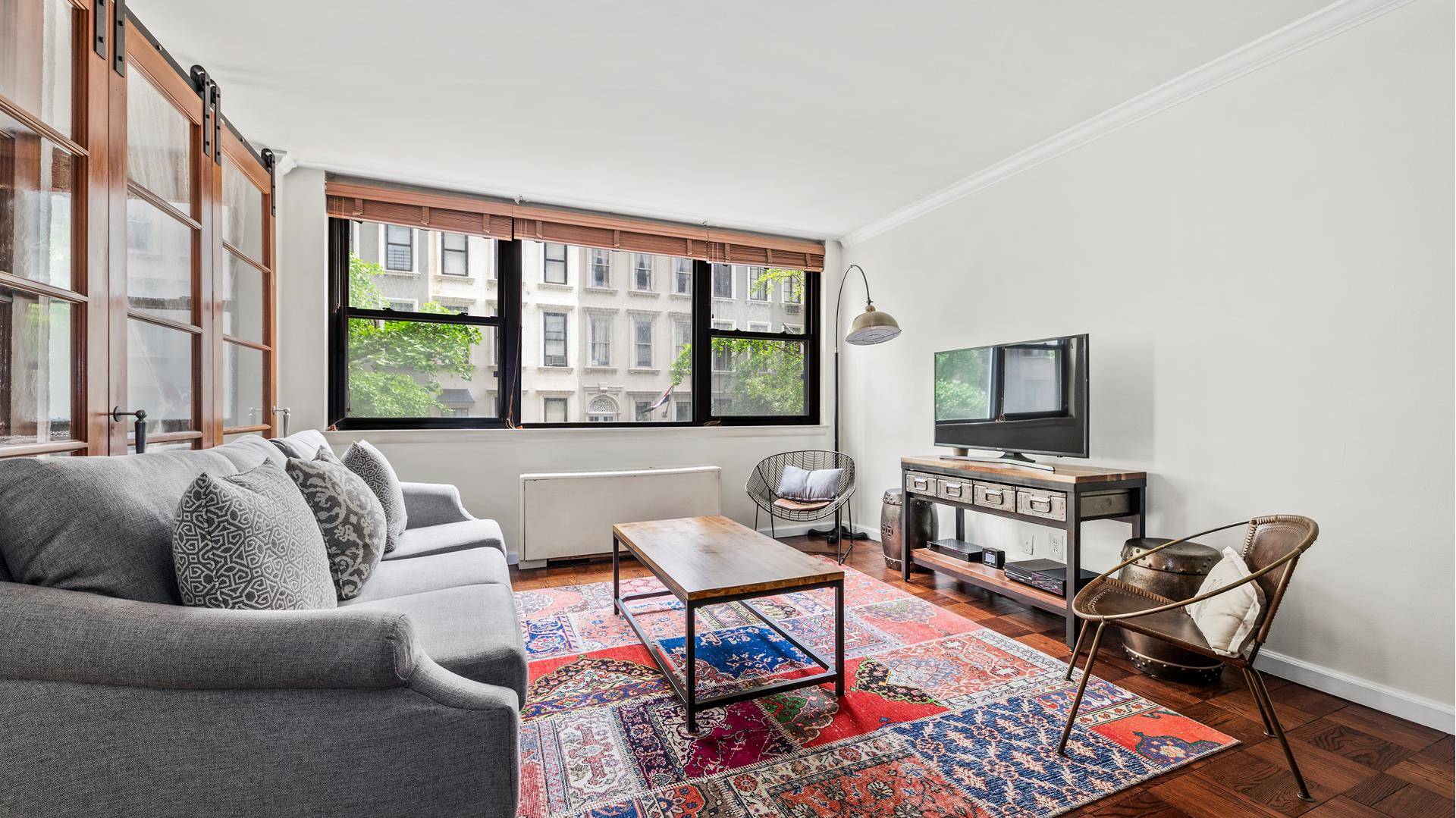 Unit 3G at 420 East 51st street is a huge one bedroom apartment with home office with corner northern and western views.