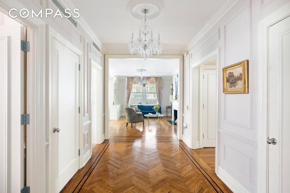1915 PRE WAR GARDEN MAISONETTE Step into Elegance, Serenity and Escape in this brand new offering, filled with character and grace from the second you walk into its grand, newly ...