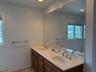 Hall Bth,2 Sinks/BSOT