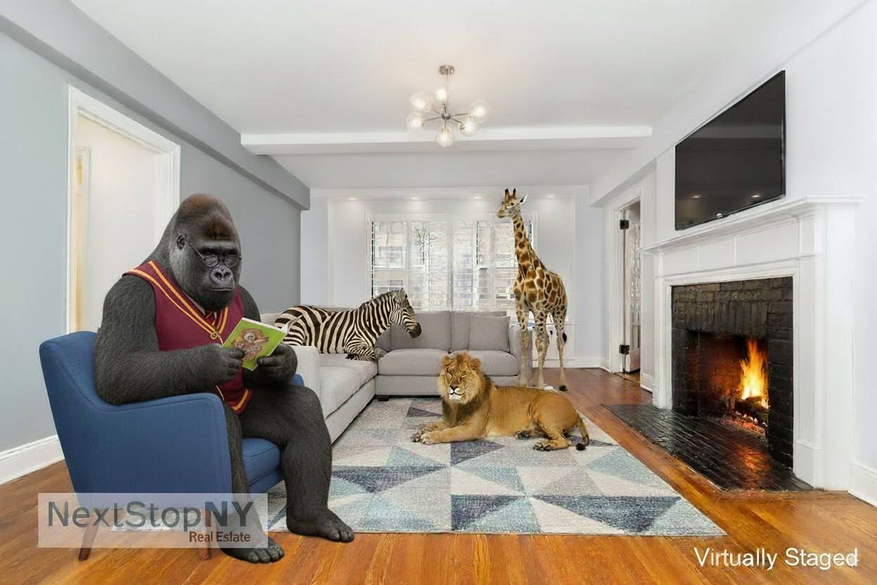 This oversized one bedroom home is perfectly situated in a serene pre war building on a quiet cul de sac in Midtown East.