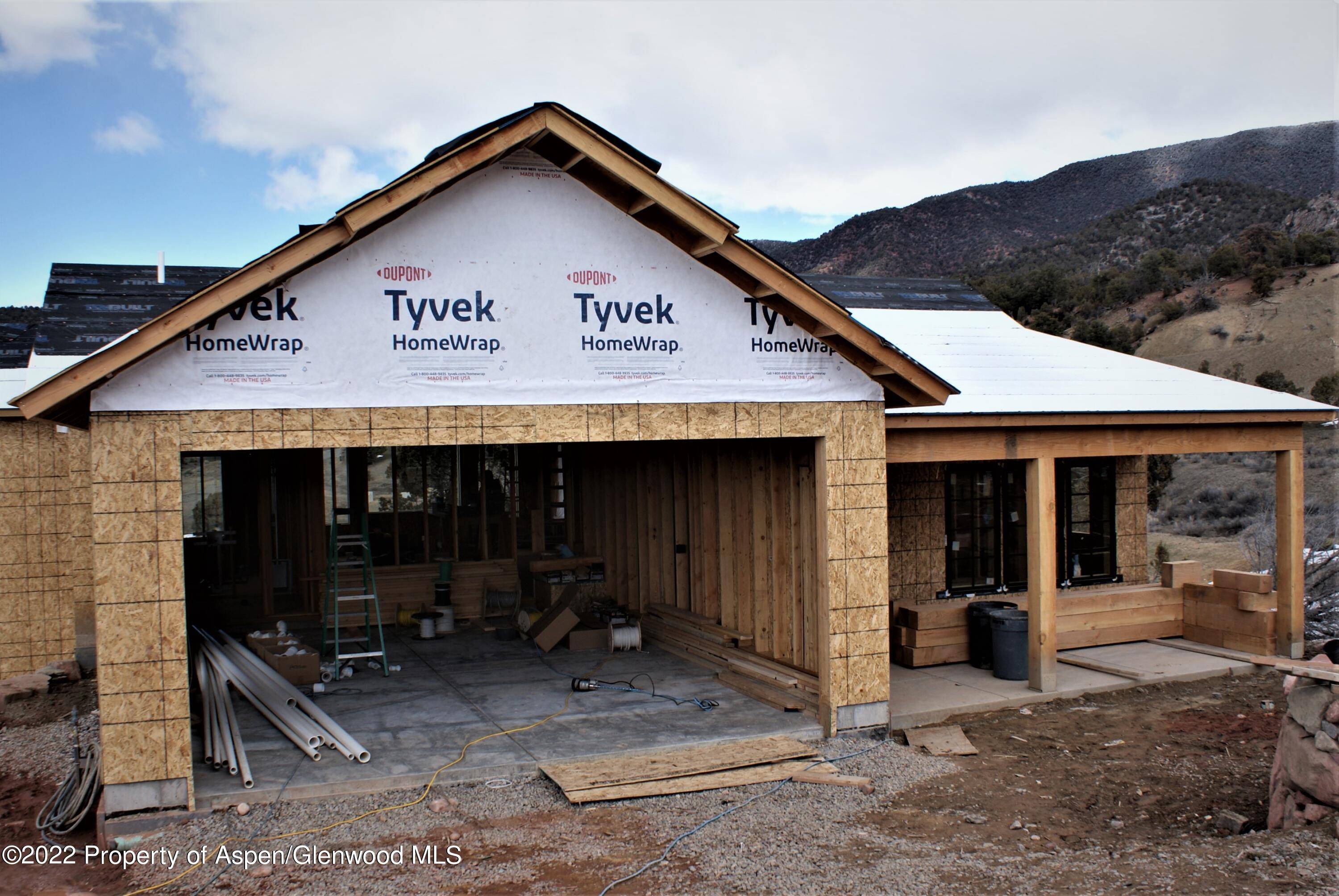 New Build in Lakota Canyon Ranch.