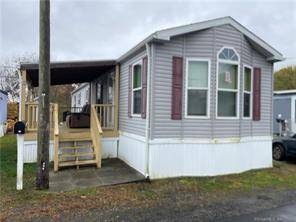 Mobile home less than 9 years old located in the Rivers Edge Community in beautiful Beacon Falls close to the Seymor line.
