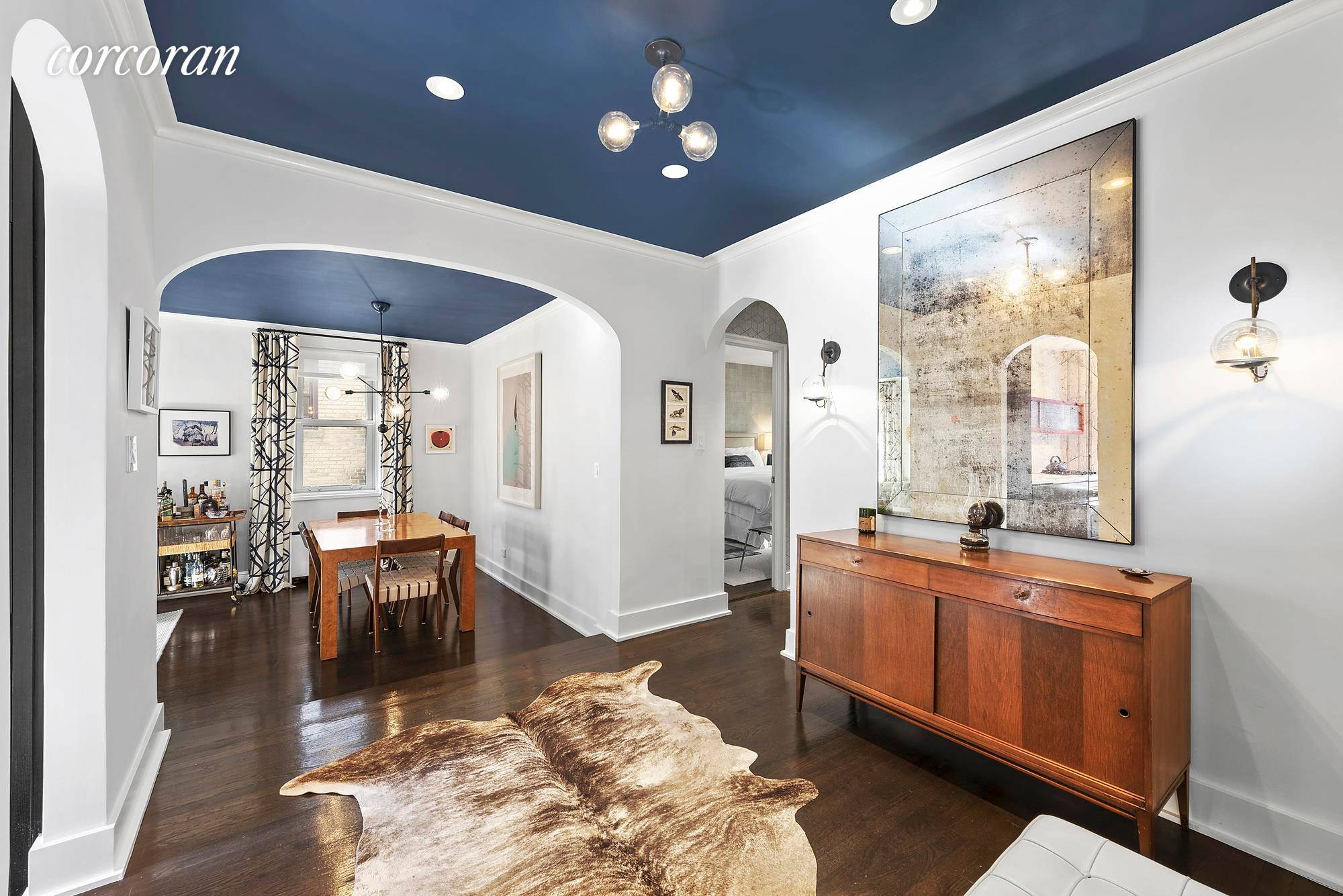 This oversized, gracious 850sqft one bedroom on scenic Bank Street in Abingdon CourtA s coveted A line combines original pre war charm with modern amenities.