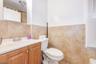 Unit 1R- Bathroom