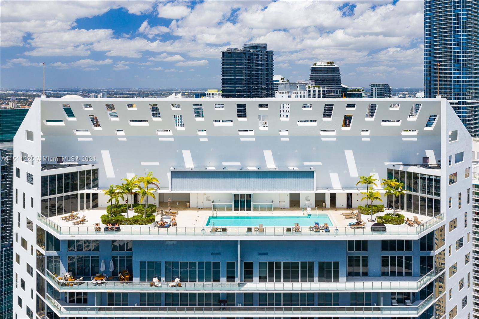 Introducing a tantalizing rooftop commercial opportunity at the desirable Brickell House condo in Miami.
