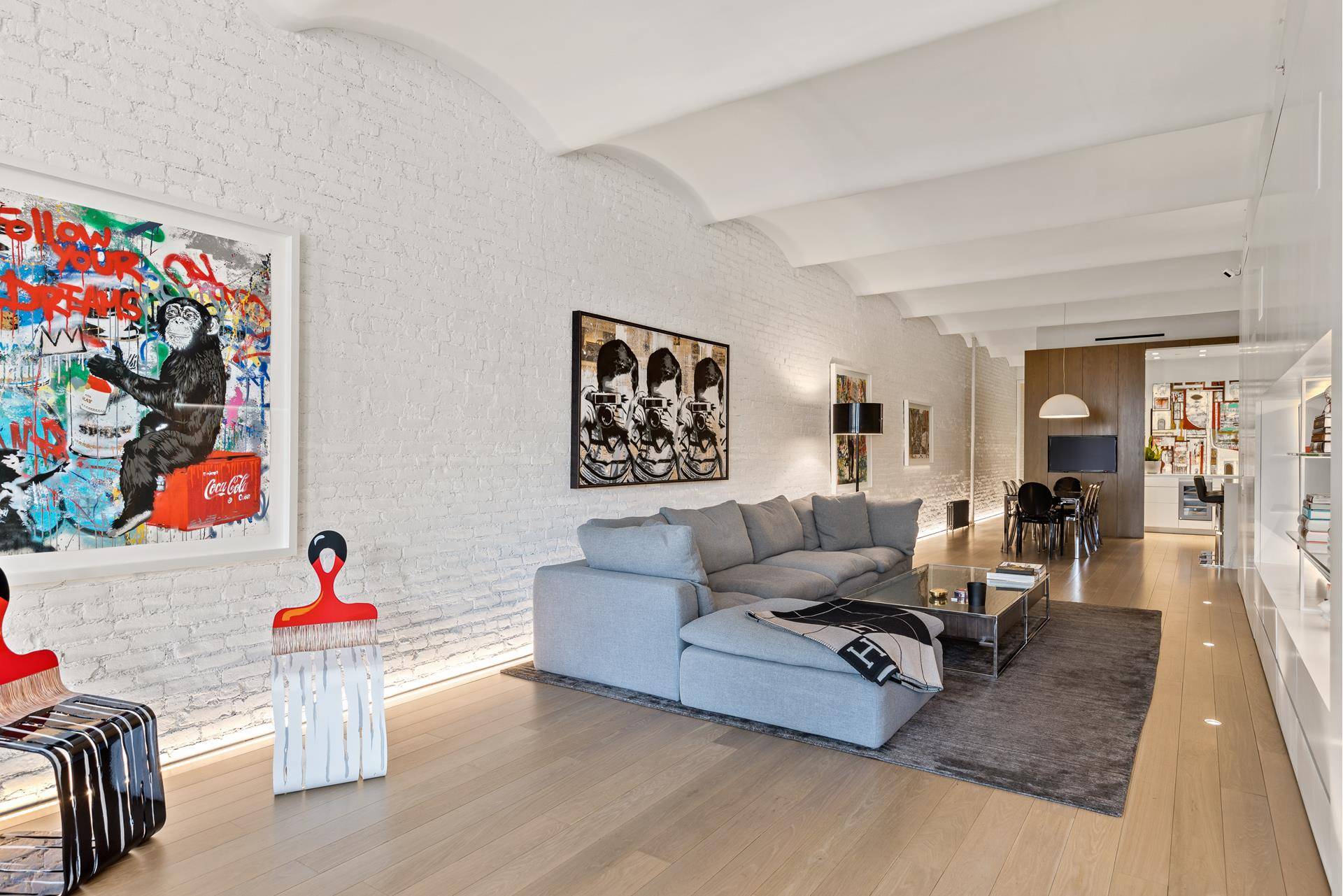 A Completely Renovated, Turnkey Loft in SoHoThis sleek and luxurious 2 bedroom, 2.