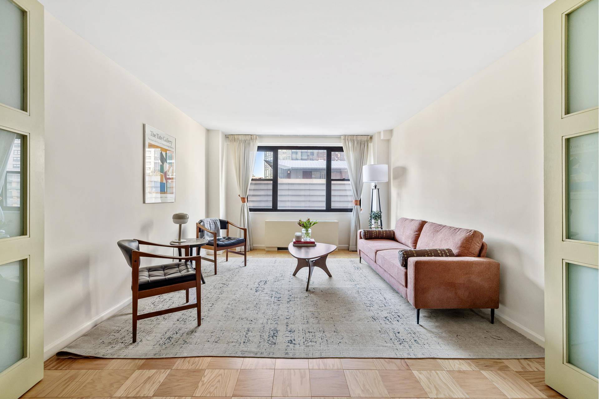 Exciting new opportunity in Lincoln Square !