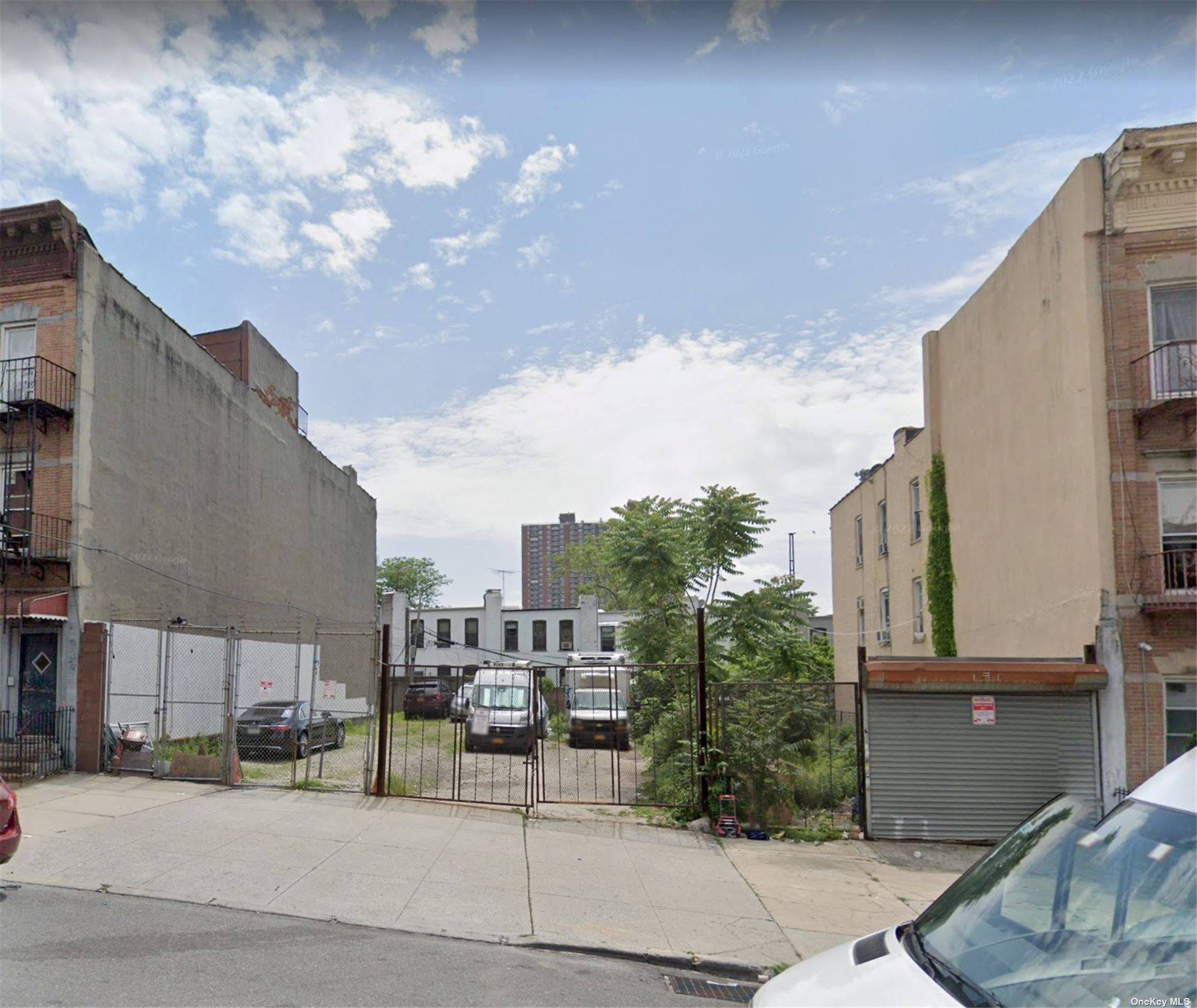 The land for sale is located in the Sunset Park neighborhood of Brooklyn, NY.