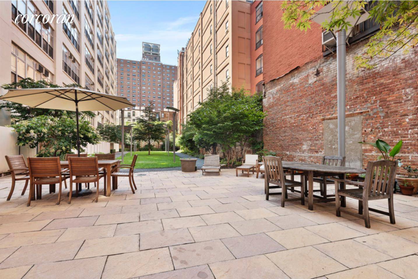 Great opportunity to own a spacious 2 bedroom 2 Bathroom loft at The Kent.