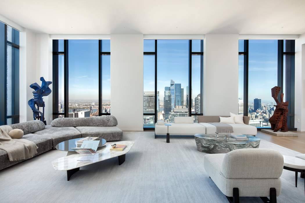 Panoramic Manhattan skyline views from four exposures coupled with floor to ceiling windows, colossal Great Room, soaring ceilings, expansive Loggias and superior finishes make this dramatic NoMad Trophy Penthouse the ...