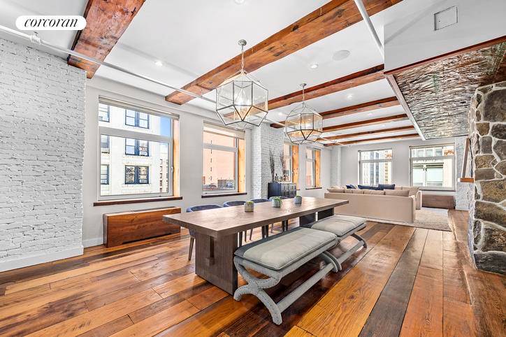D R E A M BIG ? ? THIS Beautiful sprawling NOHO loft is move in ready in the legendary Silk Building !