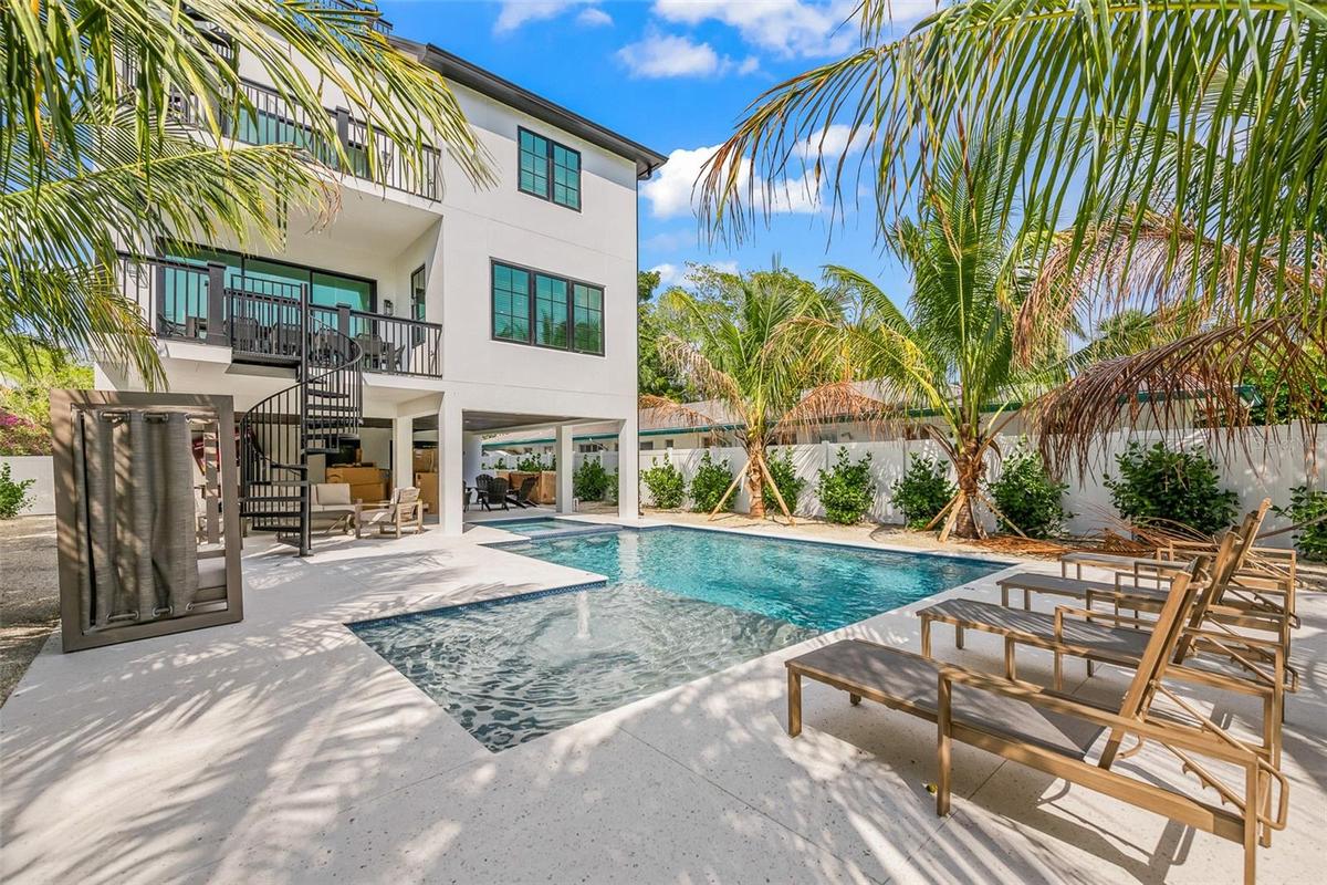 128 Fillmore Sarasota FL 34236 MLS# A4686935