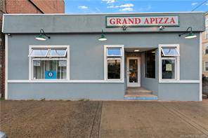 Long Established New Haven Pizza restaurant !