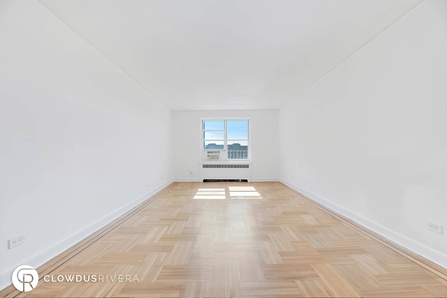 SUNNY HIGH FLOOR JUNIOR FOUR360 Cabrini Boulevard, Apt 7AKindly note that all open houses are by appointment.