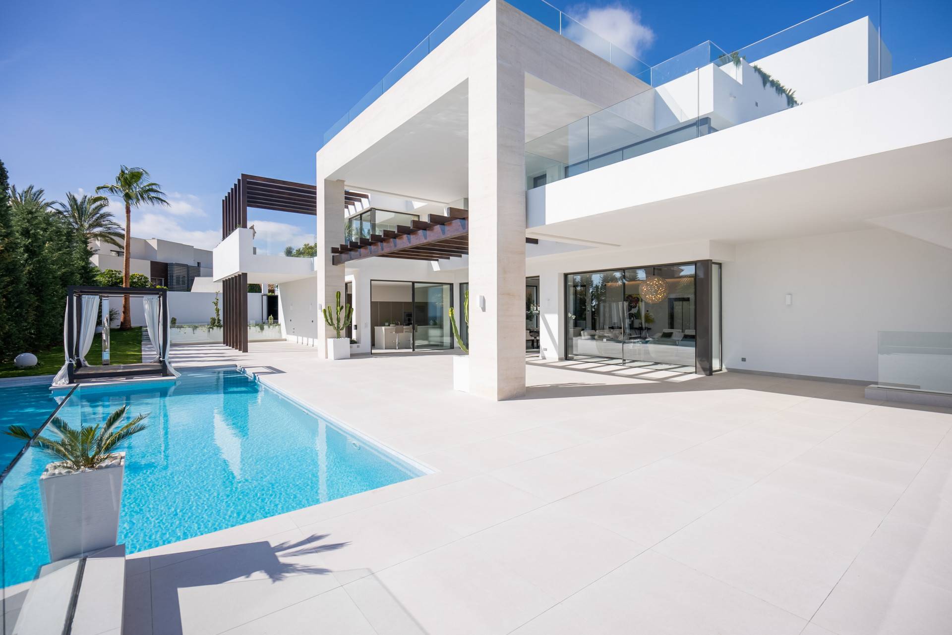Finished at the end of 2020, this spectacular, contemporary style villa is all about modern chic and high quality.