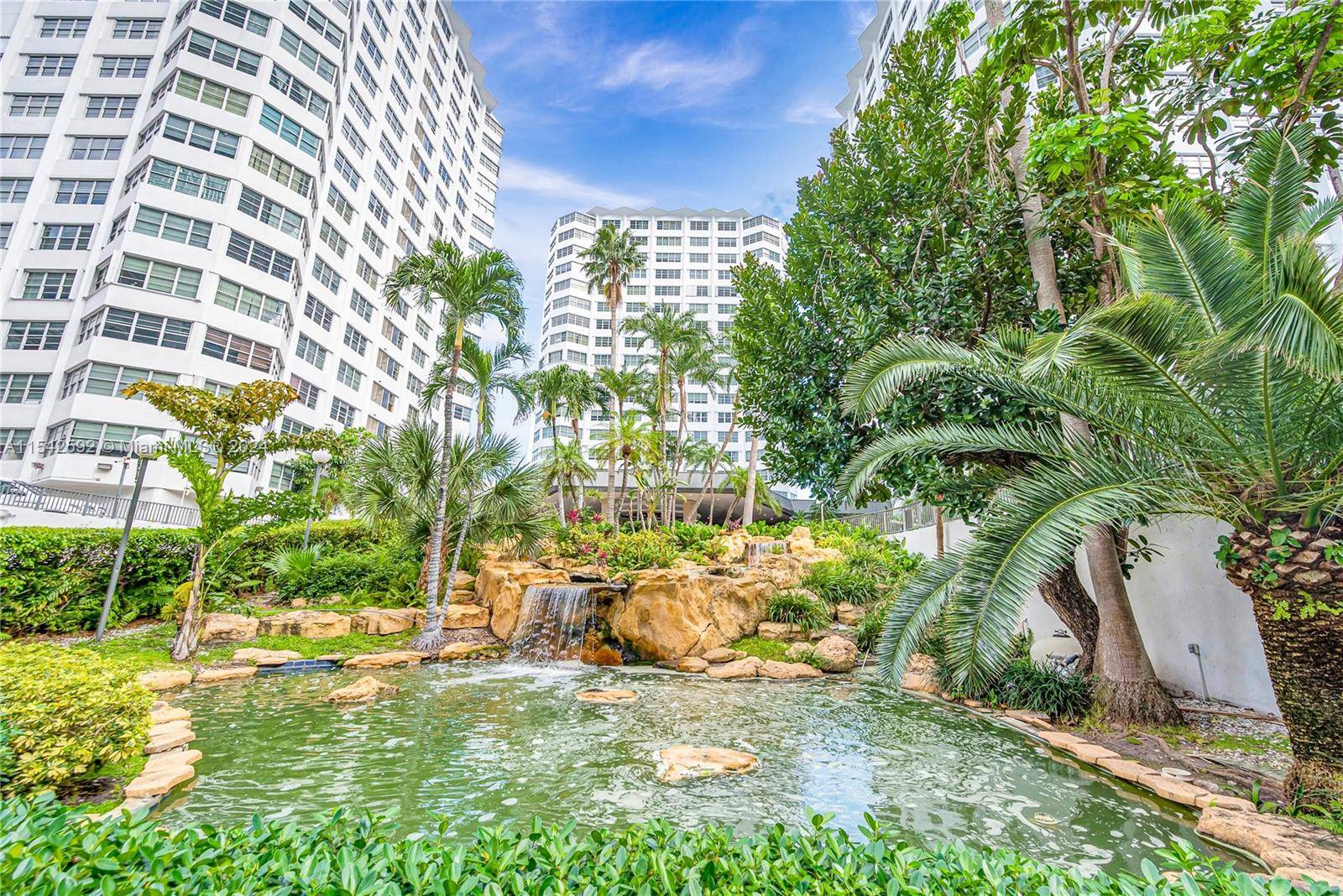 Experience Brickell city living at its finest in this beautiful furnished pristine 2 bedroom, 2 bathroom unit is spacious and filled with natural light.