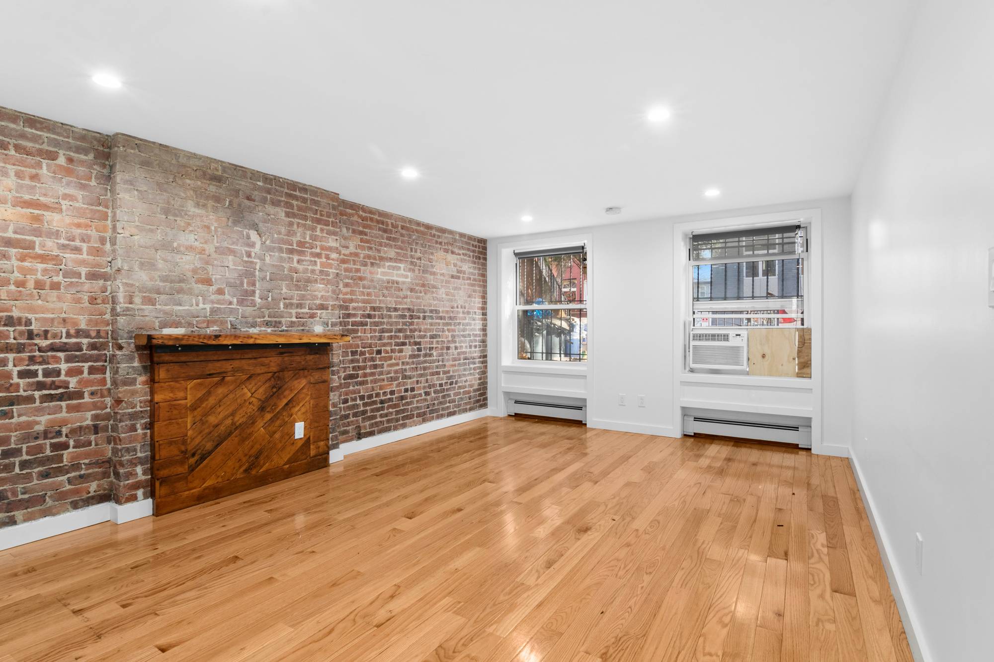 Newly Renovated Three Bedroom Two Bath GARDEN Apartment Heat, hot water and electric included.