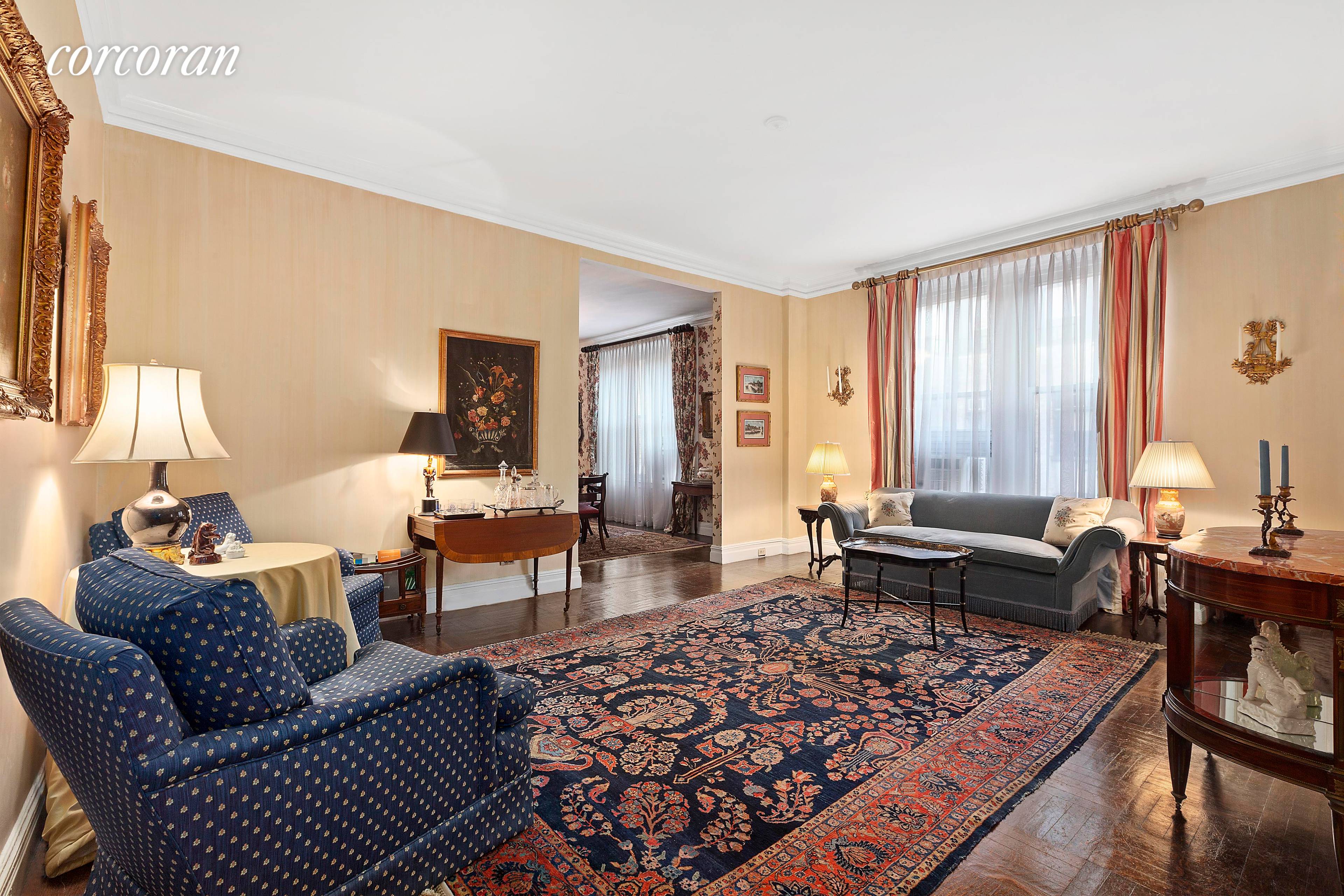 Grand and elegant 7 room apartment in beautiful Park Avenue Coop.