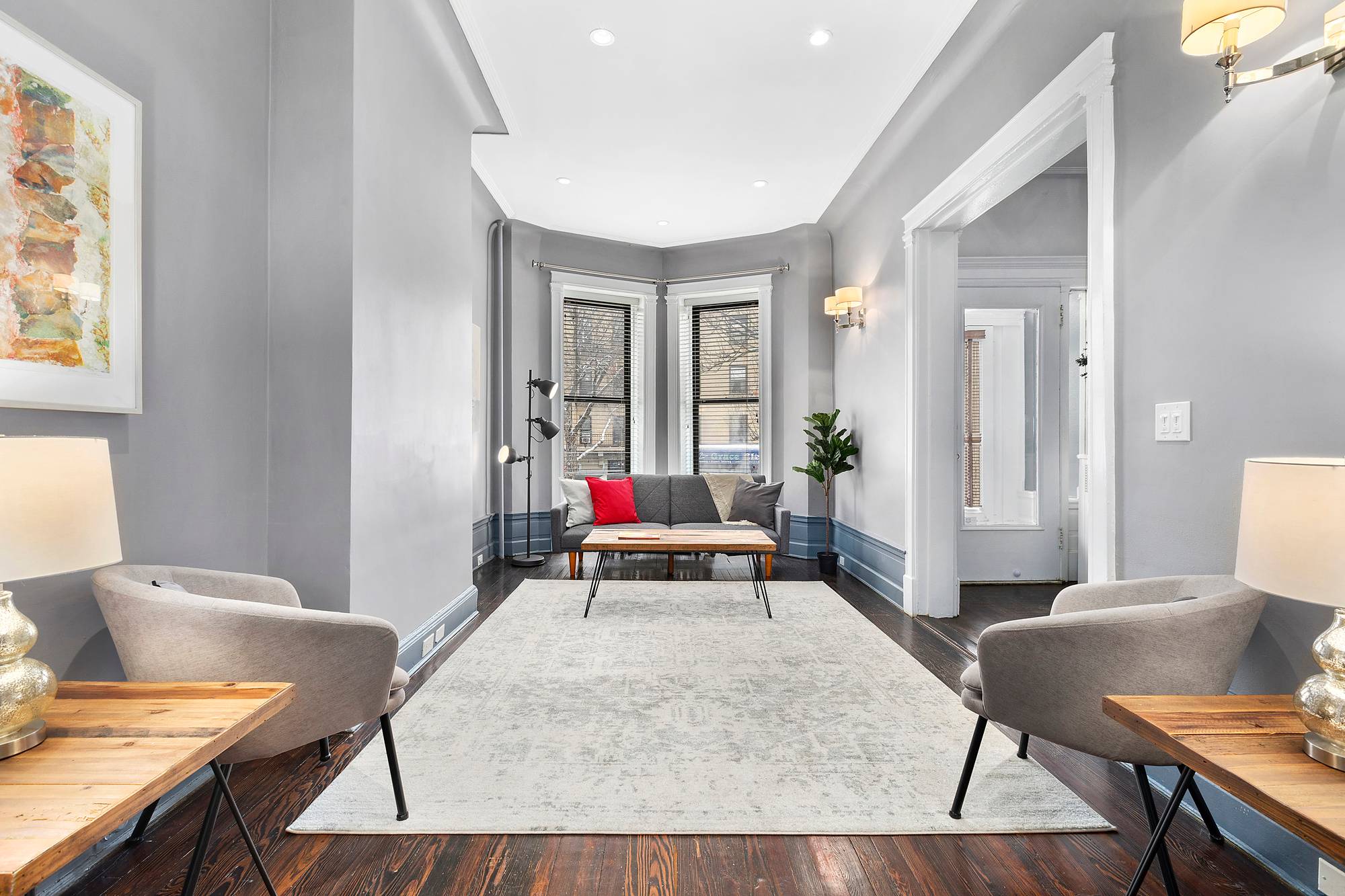 Right in the heart and soul of PARK SLOPE, 520A 9th Street stands as a perfect meld of turn of the century Renaissance Revival LIMESTONE with contemporary Brooklyn STYLE.