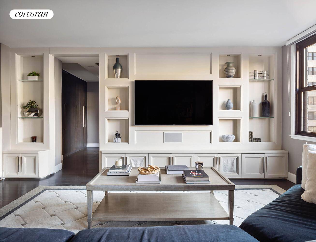 Beautifully situated on Irving Place with views of the iconic Pete's Tavern, Residence 6ABX is a 4 bedroom, 3 bathroom home thoughtfully combined to offer generous space for both comfortable ...