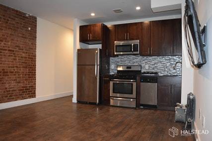 This NO FEE four bedroom two bath apt is located in a pet friendly elevator building on 181st.