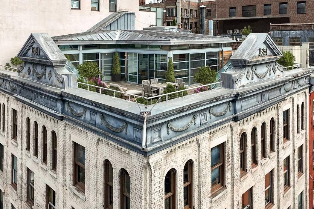Located in the heart of Tribeca is a truly rare offering a penthouse loft, spanning over 3400 sf, with a stunning 1100 sf terrace, authentic prewar details, and 3 bedrooms.