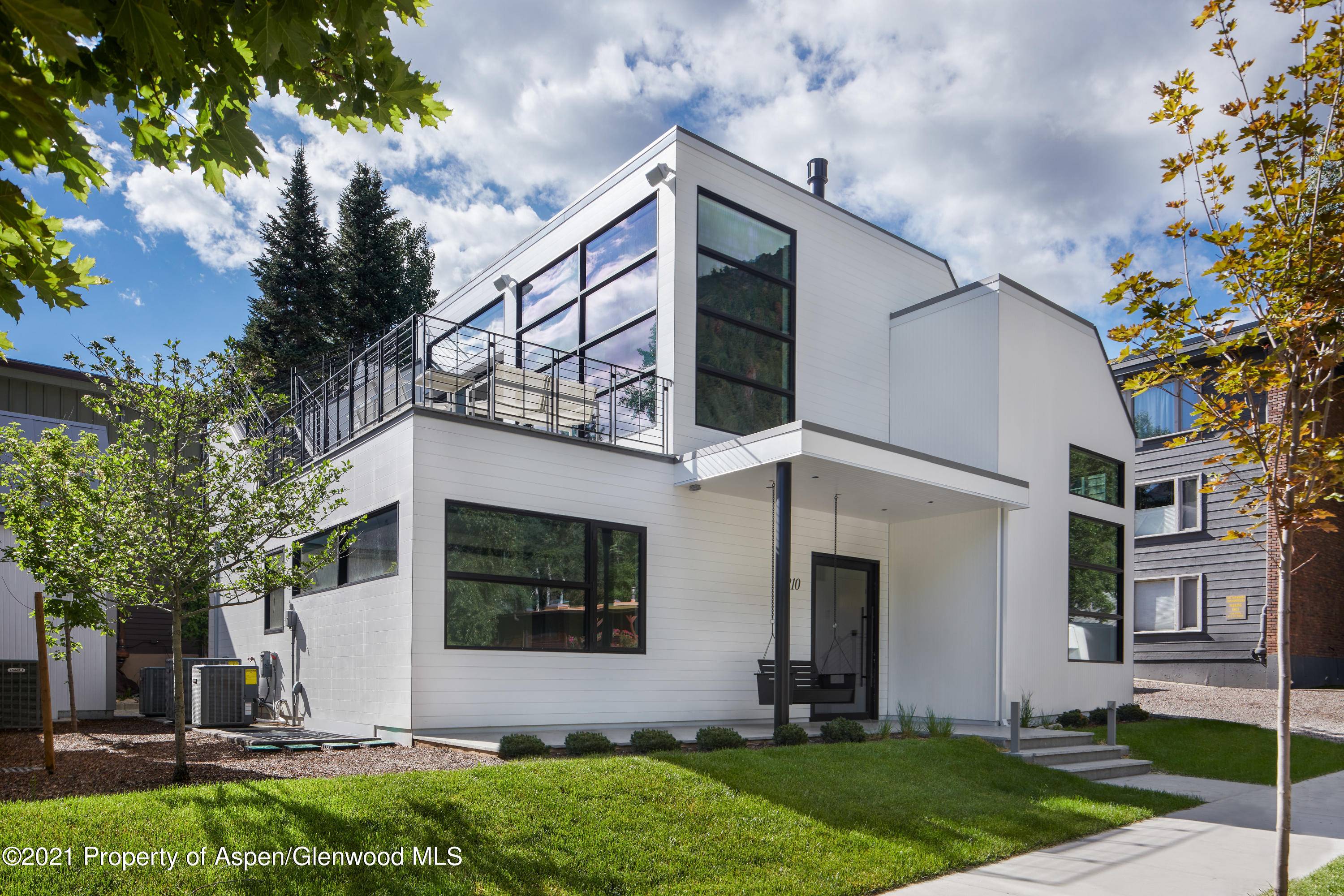 This brand new, modern home was designed by architect Gretchen Greenwood and built by Garvik Construction.